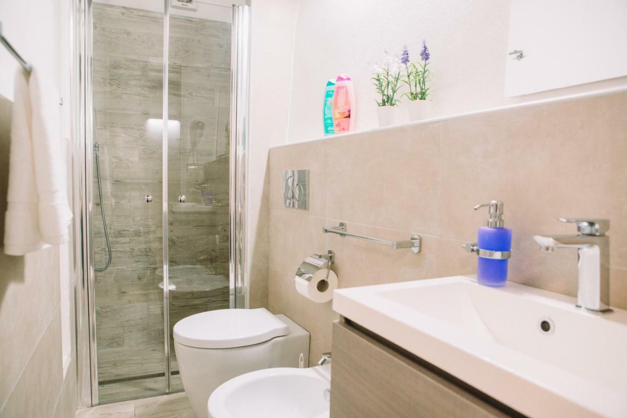 Apartment In The Heart Of The City Alghero Buitenkant foto