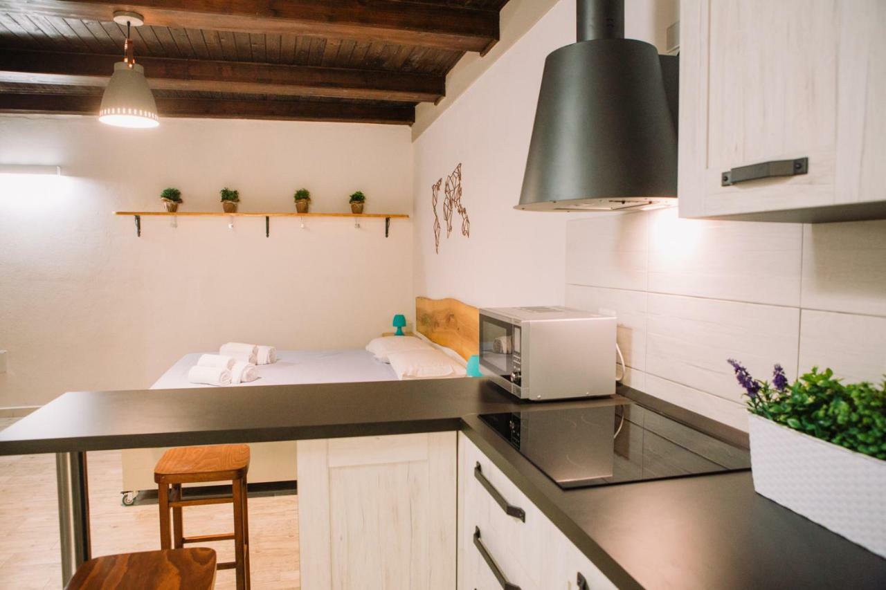 Apartment In The Heart Of The City Alghero Buitenkant foto